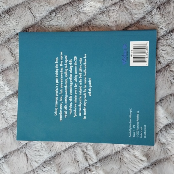 NWOT Crosswords Gold Edition Volume 1 & 2 Bundle Set - Picture 7 of 8